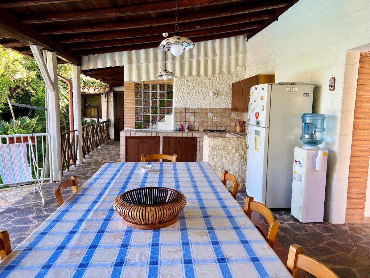 Villa Talia Carini Esterno foto