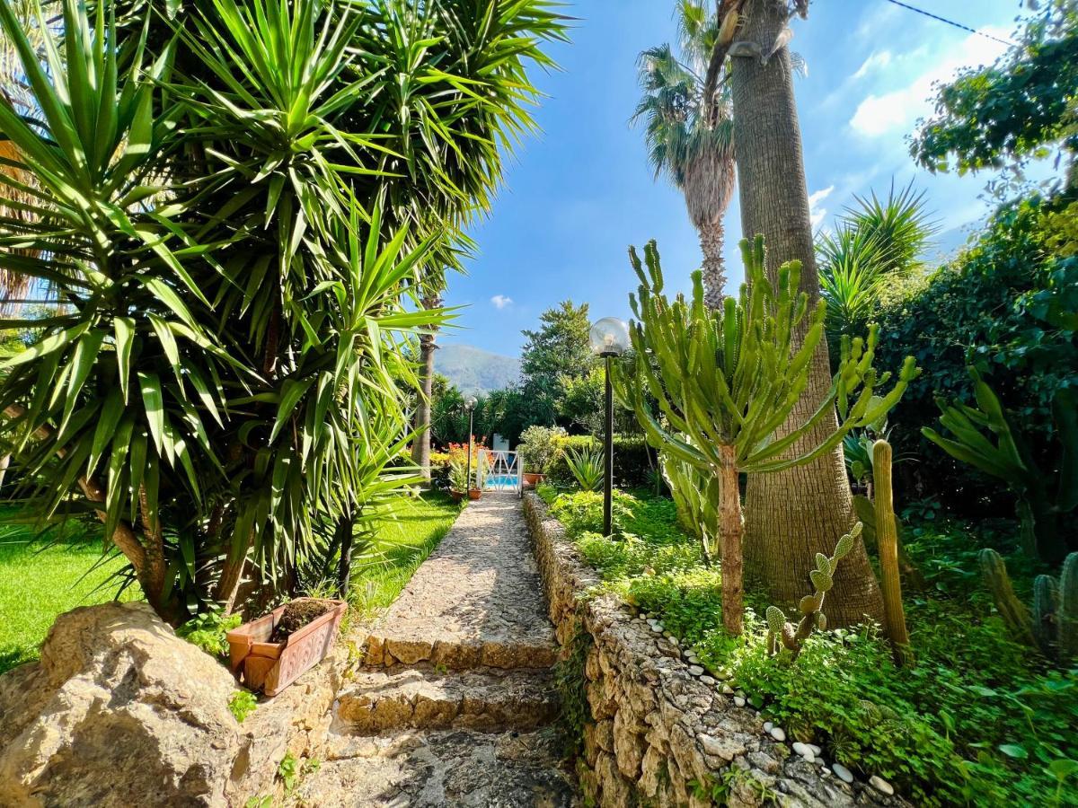 Villa Talia Carini Esterno foto