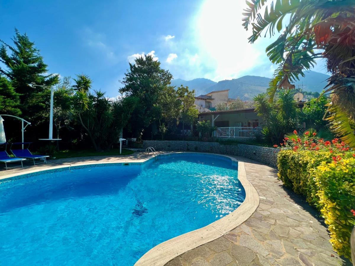 Villa Talia Carini Esterno foto