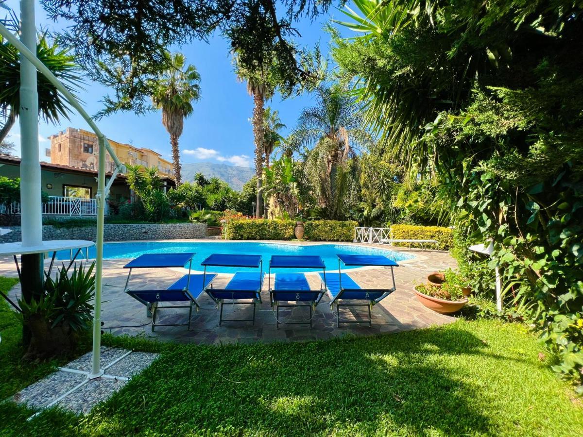 Villa Talia Carini Esterno foto